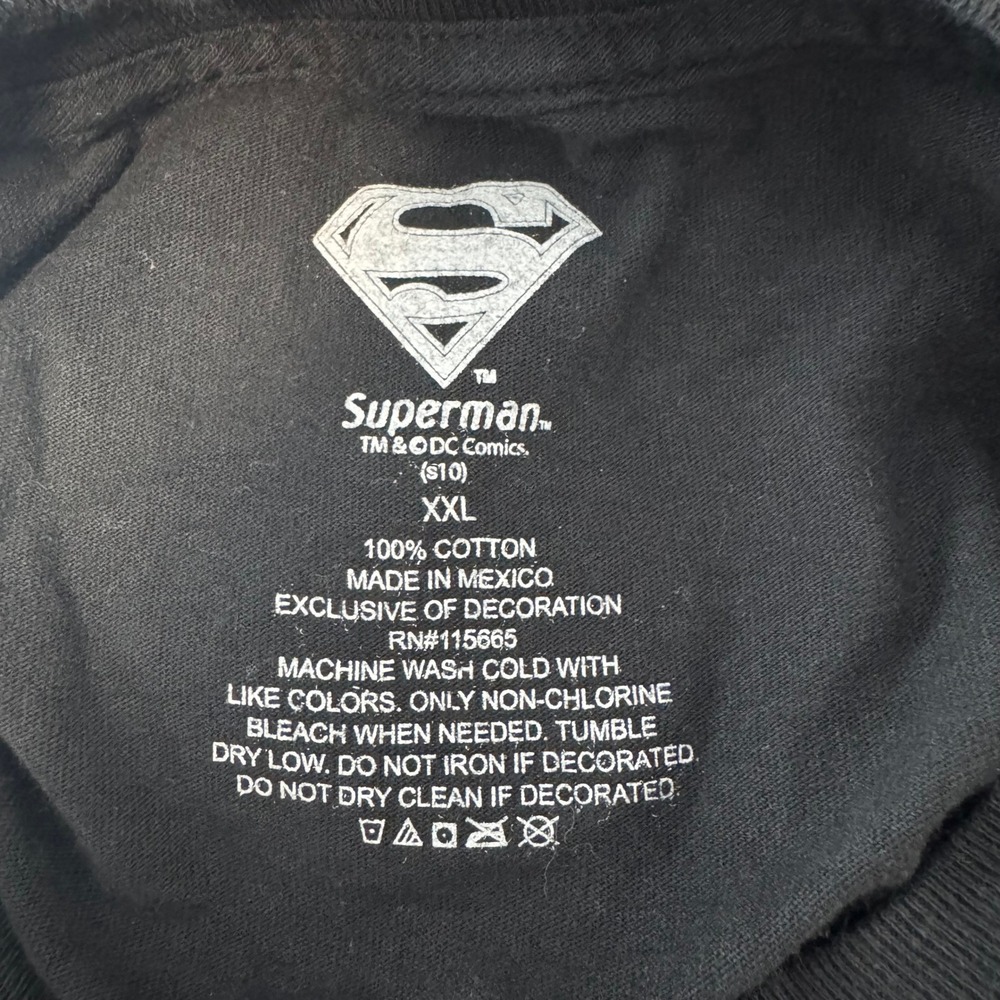 DC Comics Superman T-Shirt Mens XXL Black Graphic Tee 300th Issue Comic Cover - Picture 6 of 7